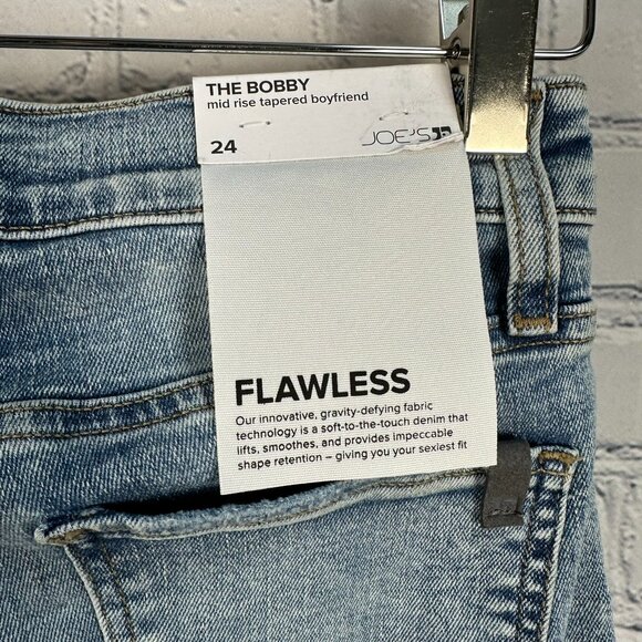 Joe's Women's The Bobby Mid-Rise Tapered Boyfriend Jeans, Size 24, Light Wash - Picture 7 of 12